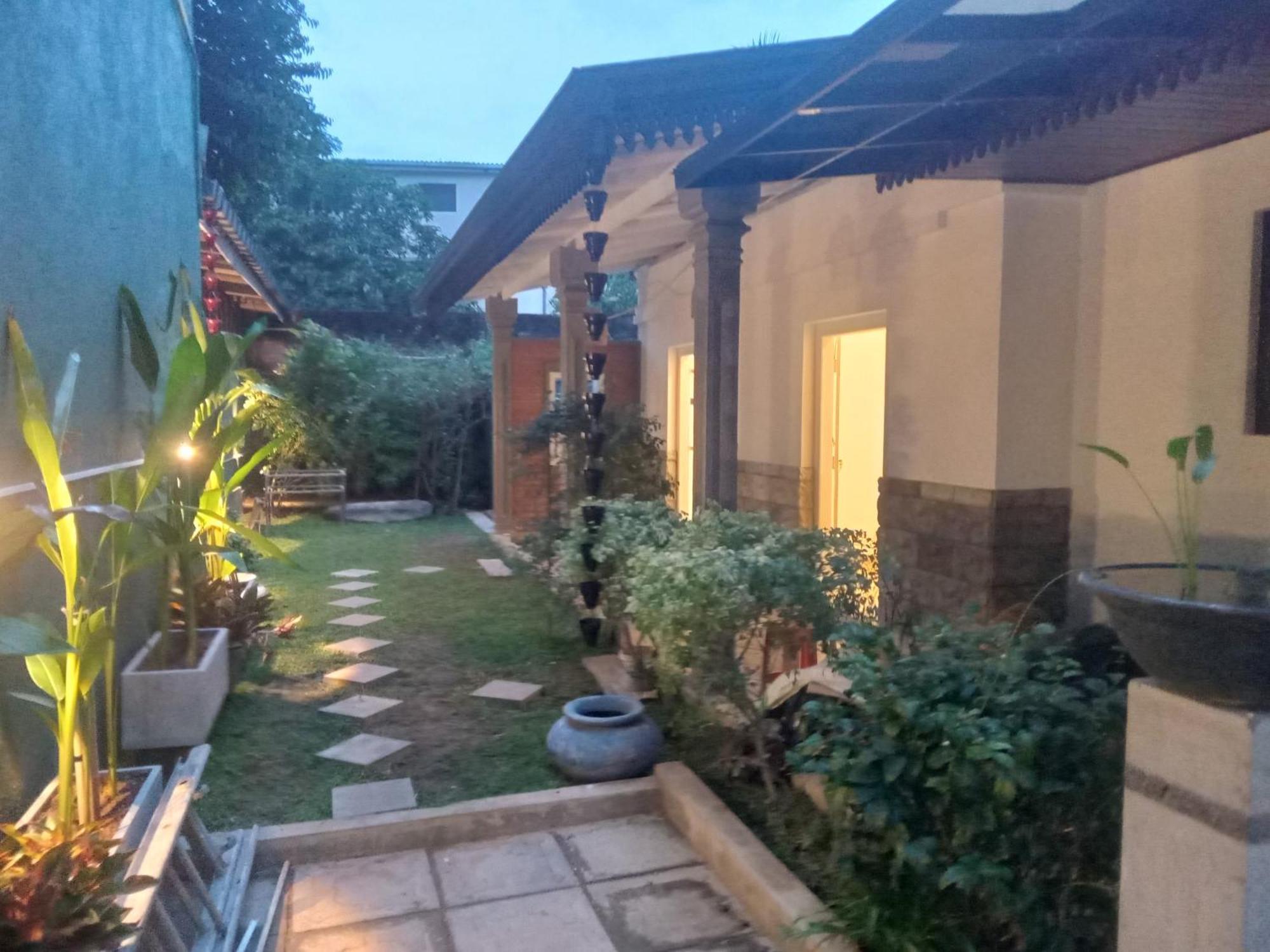 Thisu Villa Dikwella Exterior foto
